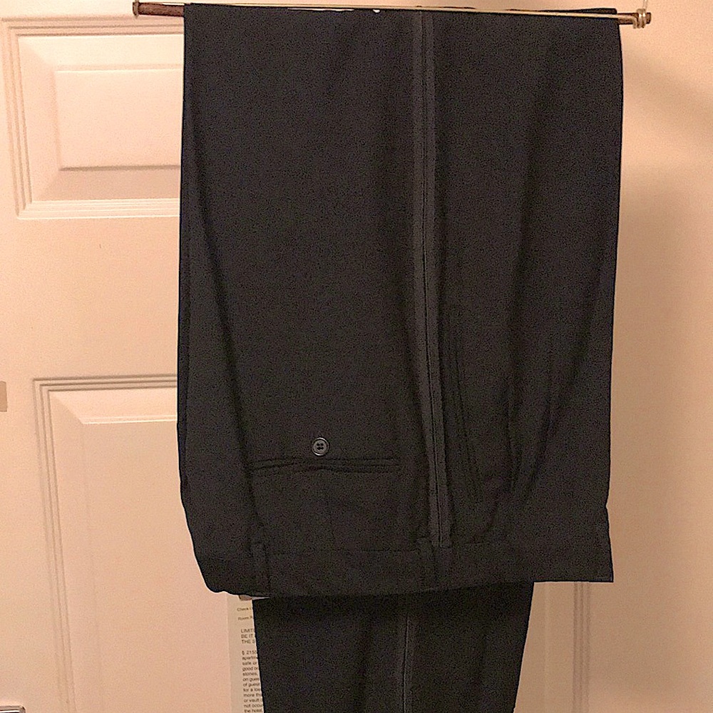 Tuxedo Zanetti Men's Shawl Lapel Black 42R after altering. W32/32L after alter.
